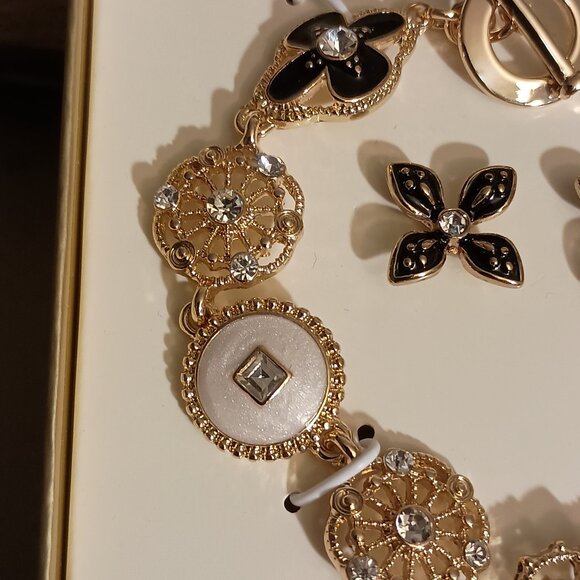 Napier Bracelet and Earring Set Gold Tone Brand New - Picture 5 of 7